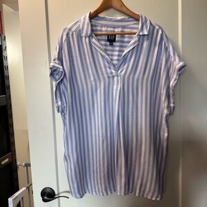 Gap V-Neck Top Blue White Stripe Cuff Sleeve Blouse‎ Summer Coastal Beach Light